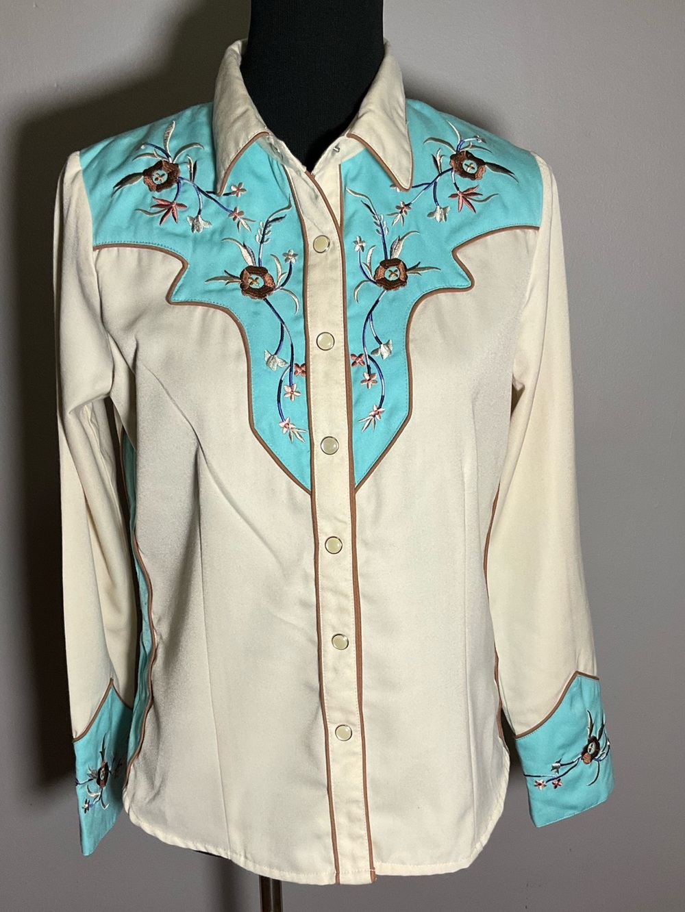 Vintage Scully Cream and Turquoise Western Embroidered Snap-Front Shirt